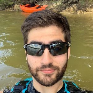 Meet your Posher, Connor